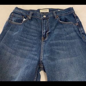 PacSun High waisted mom jeans